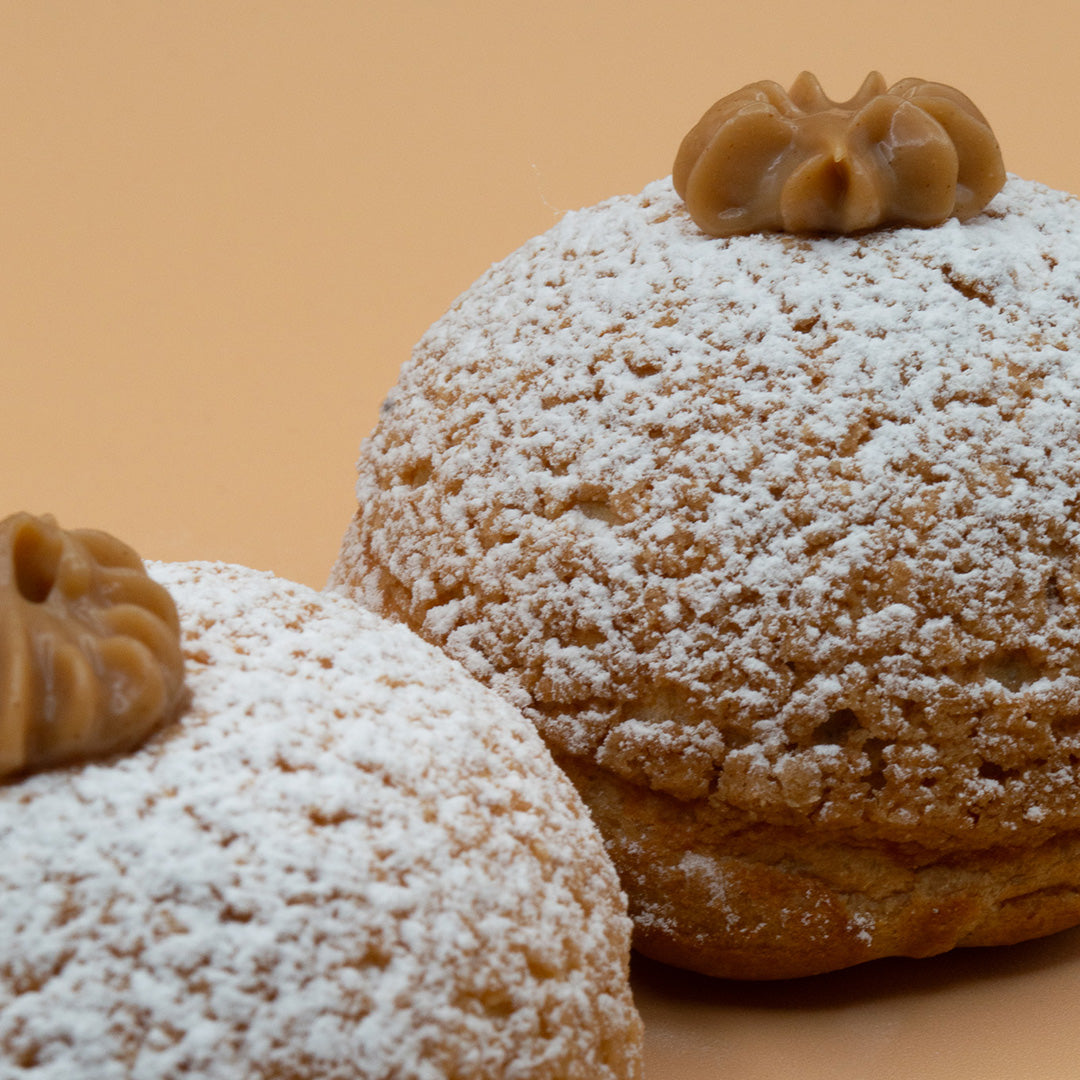 Box of 6 classic cream puffs